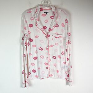 Cozy Zoe NWOT Women's Pink Lips Print Pajama Top Size S